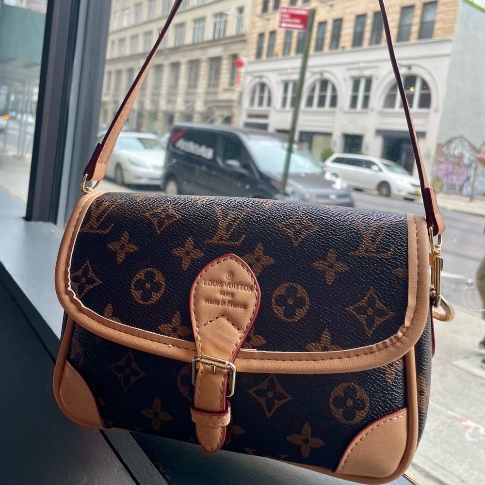 Brown Tan Shoulder Bag / Crossbody